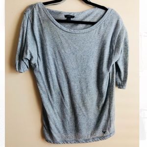 Blue quarter sleeve top